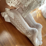 Calcetines Altos Perlé Calados Con Lazo Blanco